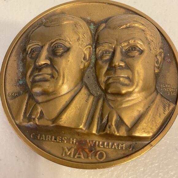 Charles R William J Mayo, 1985 Madellic ART Co. Of N.Y. Danbury CT Bronze - Picture 1 of 7